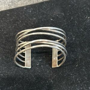 B1229 Silpada Sterling Silver Cuff Bracelet